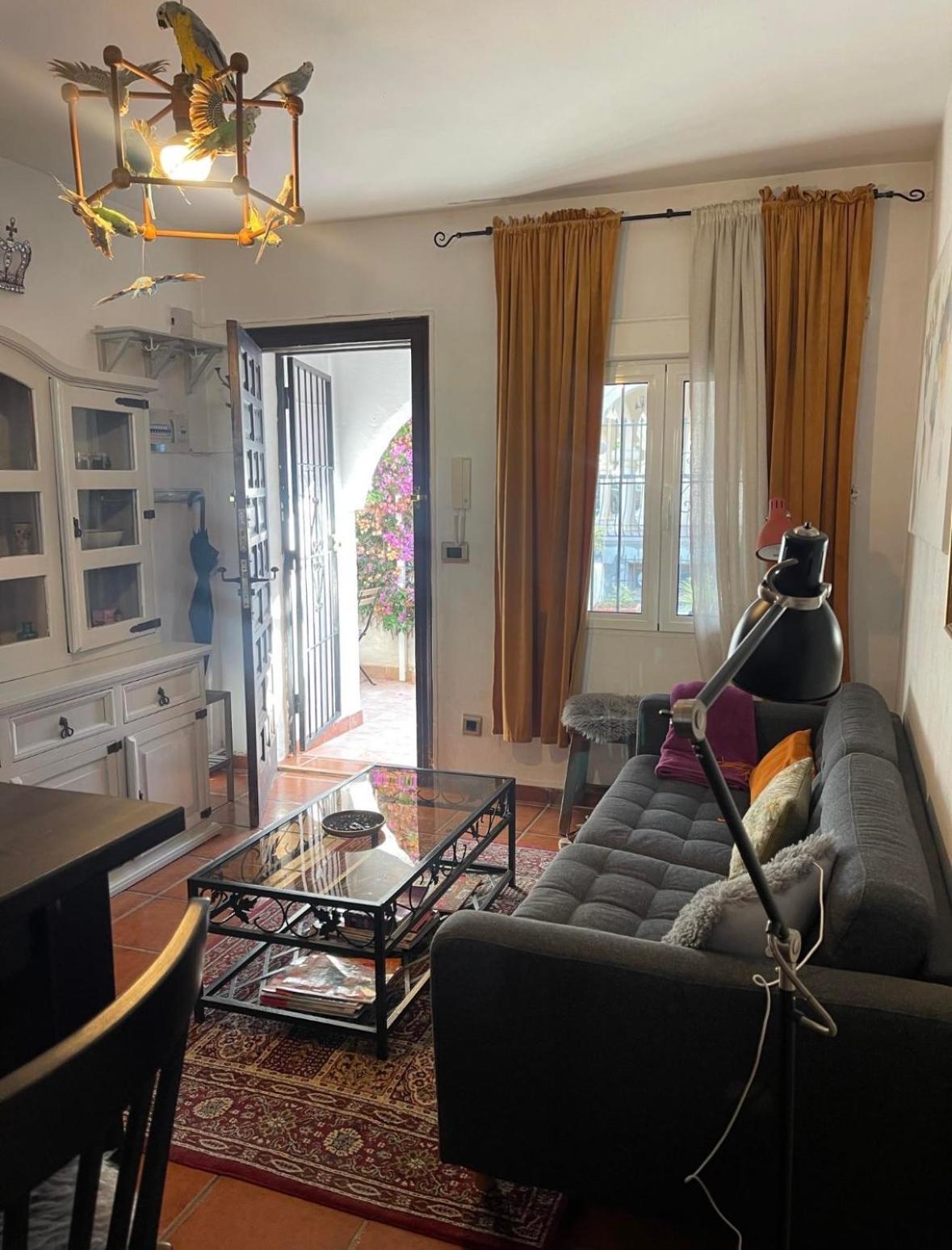 Pueblo Espanol El Campello Bagian luar foto